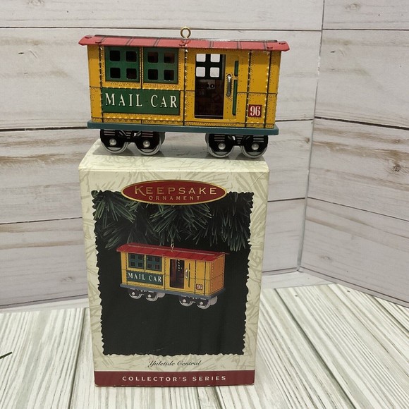 Hallmark Keepsake Yuletide Central Train- Pressed Tin #2 #3 #4 #5 - Picture 15 of 16